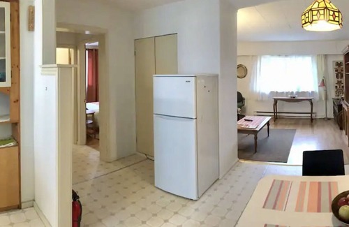 Lillooet House | Full House 2 bed, 1 bath, fenced yard - River-front Retreat in Lillooet B.C.