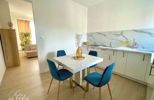 Gare Apartment | Fully equipped luxury apartment with jacuzzi and sauna 4 minutes from the beach