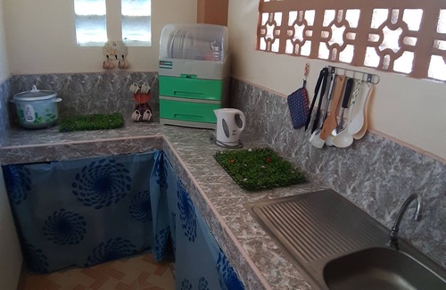 Puerto Princesa City Centre Apartment | Fully furnish transient house.