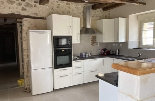 Villedieu-le-Chateau Cottage | Fully renovated farmhouse