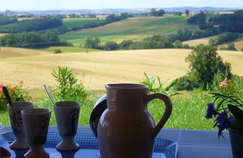 Gimont Cottage | Fully restored cottage, overlooking the Gers countryside and the Pyrenees