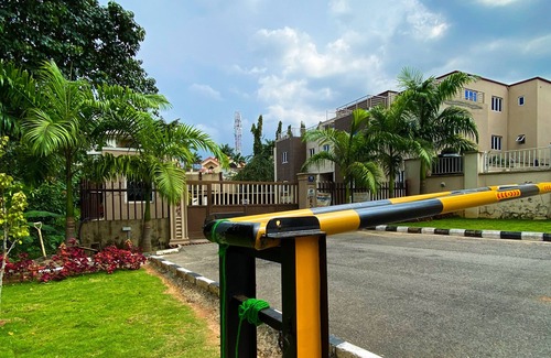 Maitama Apartment | Fully Serviced 2-Bedroom Apartment - Maitama