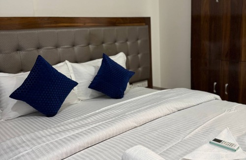 Chandivali Apartment | Fully Serviced Apartment - Central location