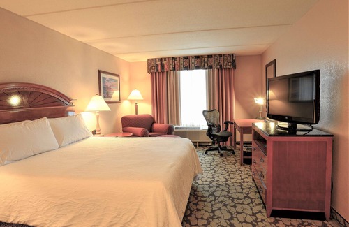 Chinatown Hotel | Fun and Relaxation Await in Chic Houston Room with Pool Near Memorial City Mall