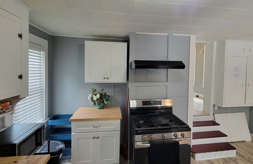 Wareham Center House | Fun Newly Renovated Bungalow