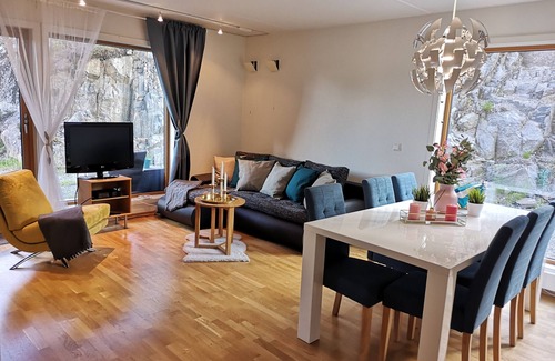 Kongsberg Apartment | Funkelia Apartments near Sky Center