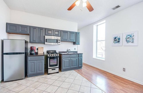 Phoenix Hill Apartment | Furnished Accommodations, 1 Block from UL Hospital, Ten minutes from everything.