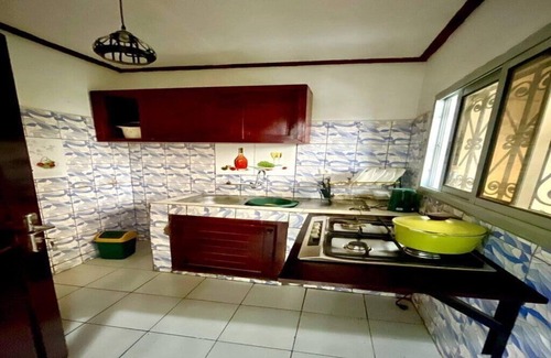Douala Apartment | Furnished apartment Fustel City, Wifi, TV channels, janitor