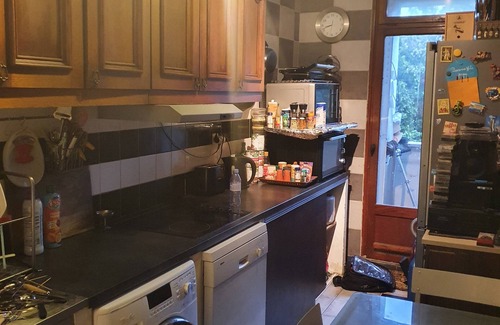 Vitry-sur-Seine Apartment | Furnished, independent 10 m2 room for rent in apartment