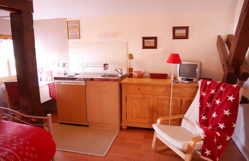 Magstatt-le-Bas Apartment | Furnished room Kirsch