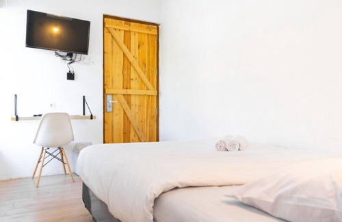 West Semarang Hostel | Fybed Guesthouse