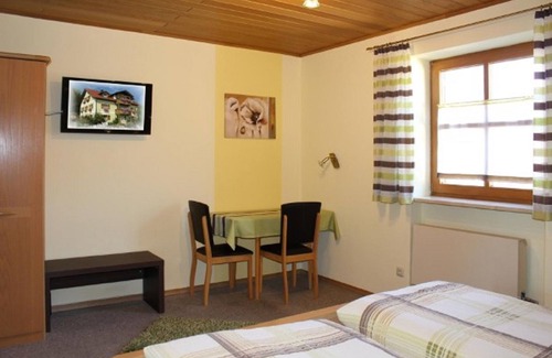 Wiesent House | Gästehaus Rösch