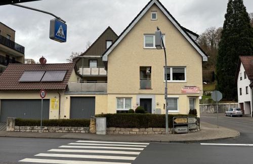 Waldenbuch House | Gästezimmer , Pension Wauri