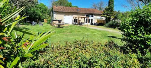 Riberac House | Gîte à la campagne - La Petite Clavelie