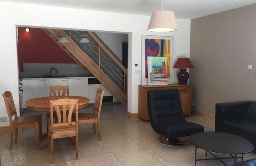 Champenoux House | Gîte au Calme Proche de Nancy avec Terrasse Privative et Parking - FR-1-584-103