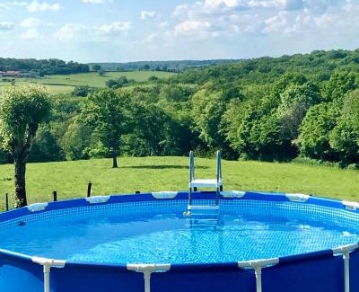 Perrigny-sur-Loire House | gîte Aux Petits Bonheurs avec vue panoramique