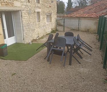 Bercloux House | Gîte berclois