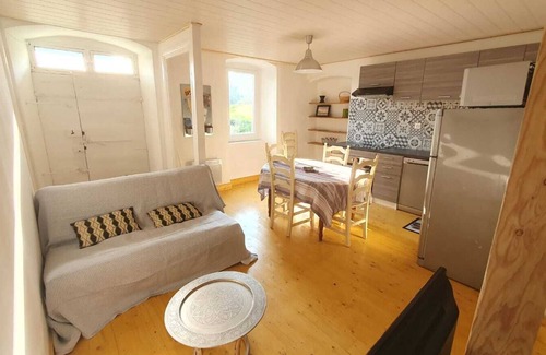 Le Chambon-sur-Lignon House | Gîte Calme Pour 6 Personnes Avec Atelier "creaticri" sur Place sur Réservation