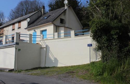 Lesquielles-Saint-Germain House | Gîte charmant au bord de l'eau avec terrasse, cheminée et équipements complets à Lesquielles-St-Germain - FR-1-532-18