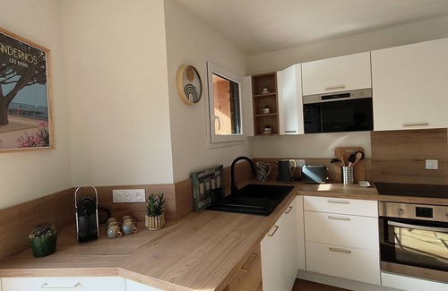 Andernos-les-Bains Cottage | Gîte-Comfort-Wet room-Garden view