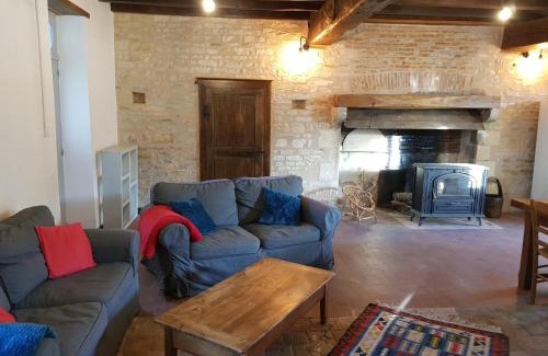 Bengy-sur-Craon House | Gîte cosy et indépendant avec terrasse, jardin clos, internet 4G, tout compris - Bengy-sur-Craon - FR-1-586-34
