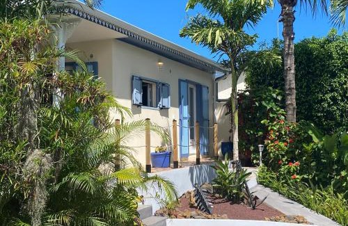 Grande Anse House | Gîte créole chic avec piscine, clim et wifi - FR-1-786-39