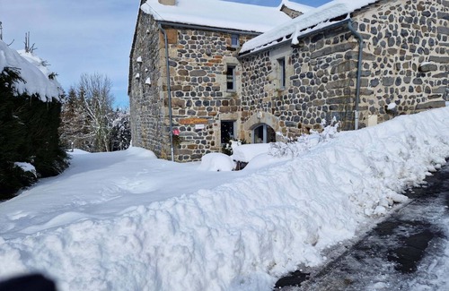 Fay-sur-Lignon Bed & Breakfast | Gîte d'étape for hikers, riders, nature and fresh air
