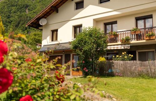 Ugine Apartment | Gîte dans hameau