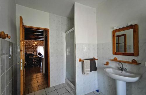 Saint-Romain-Lachalm House | Gîte de charme en campagne, 5-8 pers., cheminée, nature, proche Pilat, activités à proximité - FR-1-582-269