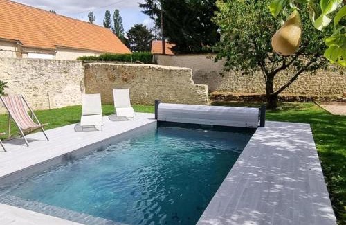 Paray-Douaville House | Gîte de charme avec piscine privée