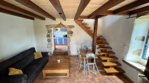 Belleville-sur-Vie House | Gîte de charme - 30 min de la Mer & Puy du Fo