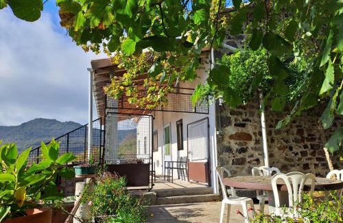 Saint-Pierre-la-Roche House | Gîte de l'Aubespy