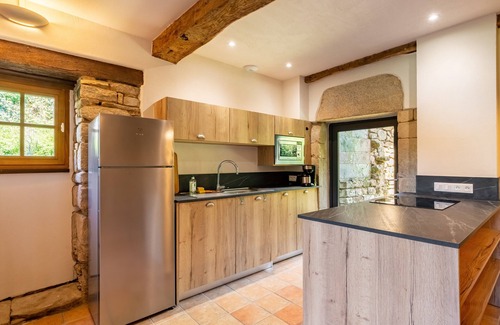 Brandivy House | Gîte de l'Abbaye - Two Bedroom House, Sleeps 4