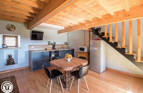 Isserteaux House | Gîte de la Petite Toscane D'auvergne