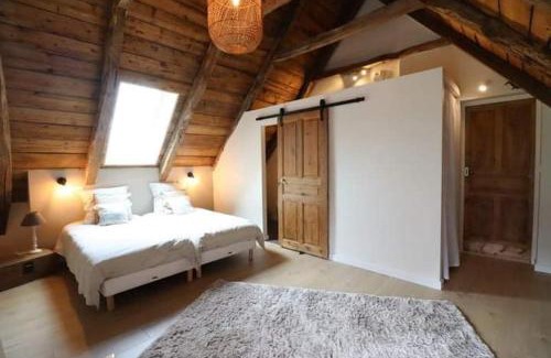 Le Monteil House | Gîte du Milan royal