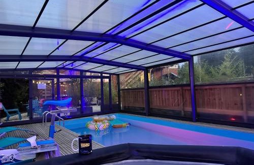 Toucy Apartment | Gîte du Silo Epi de Maïs Piscine et SPA