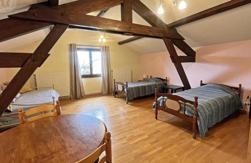 Saint-Christo-en-Jarez House | Gîte familial tout confort avec jardin, salle de jeux, garage et terrasse, près de Saint-Étienne - FR-1-496-204