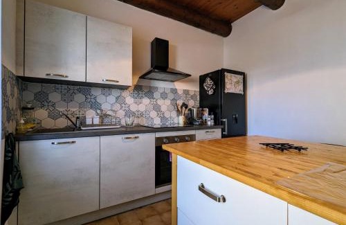 Saint-Front House | Gîte familial avec jardin, près du Puy-en-Velay et station de ski des Estables - FR-1-582-475