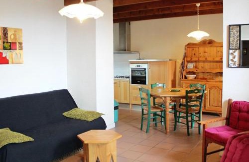 Le Mas-de-Tence House | Gîte familial en pleine nature avec cour privée, Wi-Fi et proche randonnées à Le Mas-de-Tence - FR-1-582-132