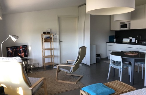 Bouloc House | Gîte - Grand studio contemporain