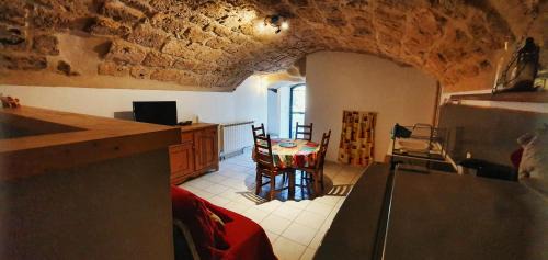 Saint-Jean-de-Bueges Apartment | Gîte Hérault