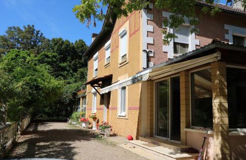 Mauzac-et-Grand-Castang House | Gîte La grave haute sud