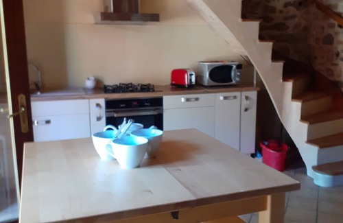 Blesle House | Gîte La Vigne for 8 people in Blesle
