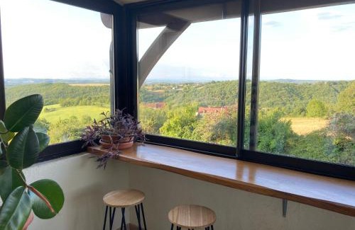 Laval House | Gîte "le haut des Poujades"