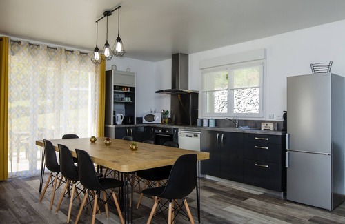 Tournavaux House | Gîte Le Haut Rivage, Maison Individuelle Avec Garage