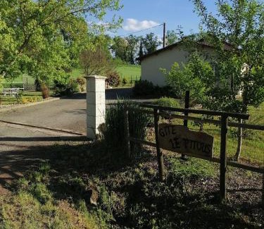 Cahuzac House | Gîte "le pitous"