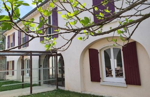 Saint-Andeol-le-Chateau House | Gîte Les Arches