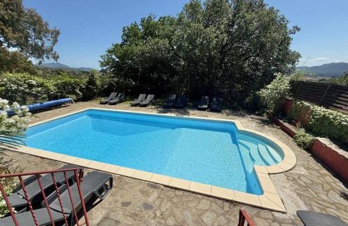 Ille-sur-Tet Apartment | Gîte les Lauriers des orgues d'Ille - la Sybille
