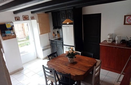 Doue-la-Fontaine House | Gîte les Trois Grandes Portes