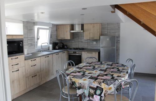 Mosnay House | Gîte Meublé PMR